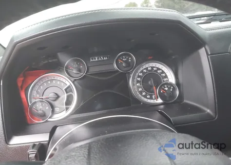 2017 Ram 1500 Laramie 4X4 5'7 Box из США, поврежденный, VIN 1C6RR7NT7HS803288